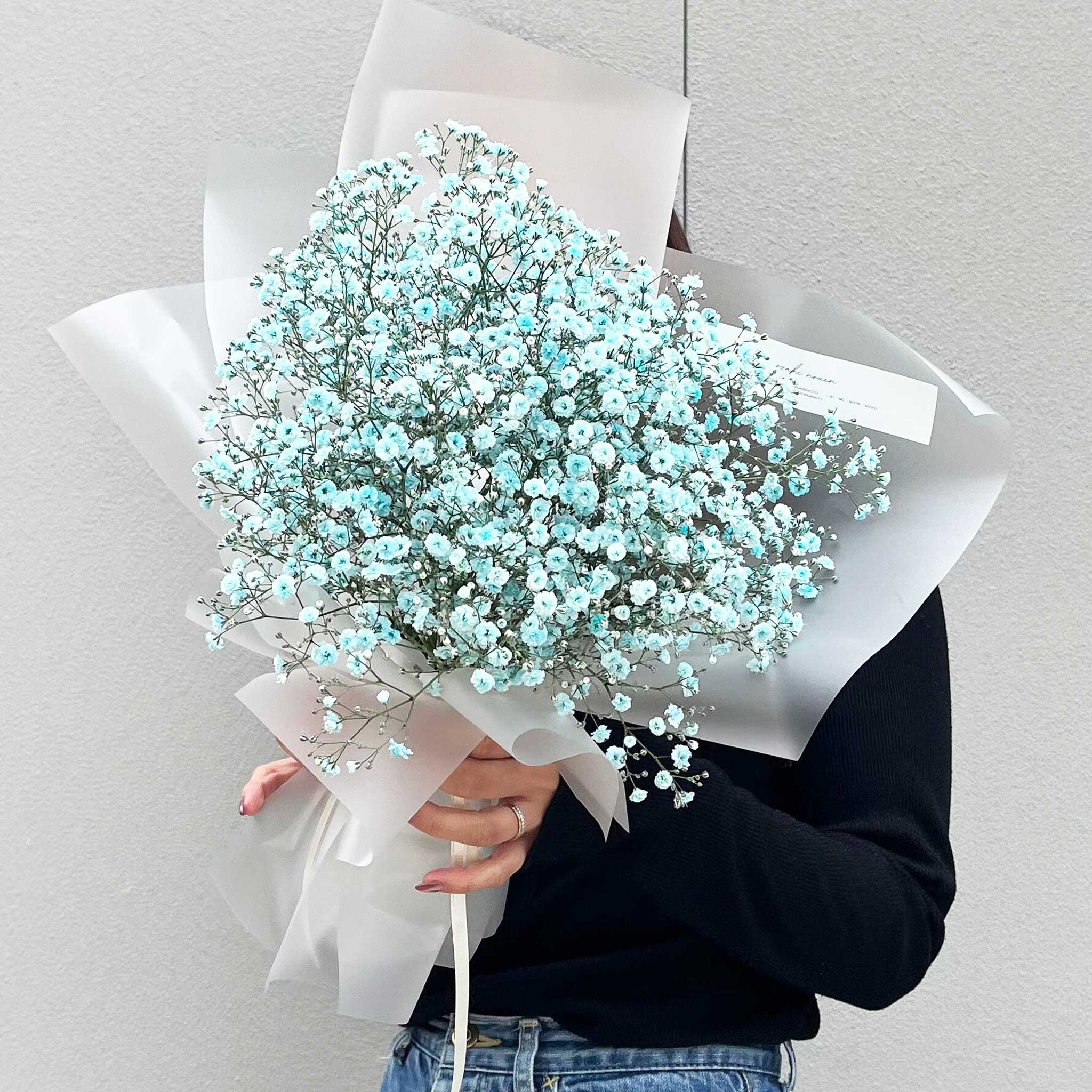 かすみ草花束