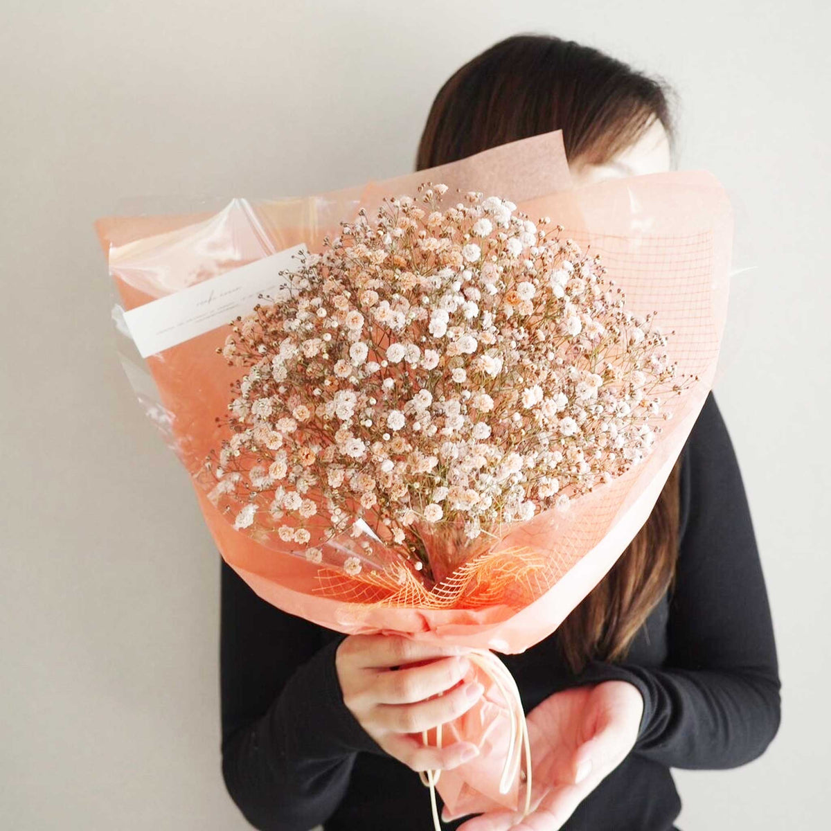 かすみ草花束
