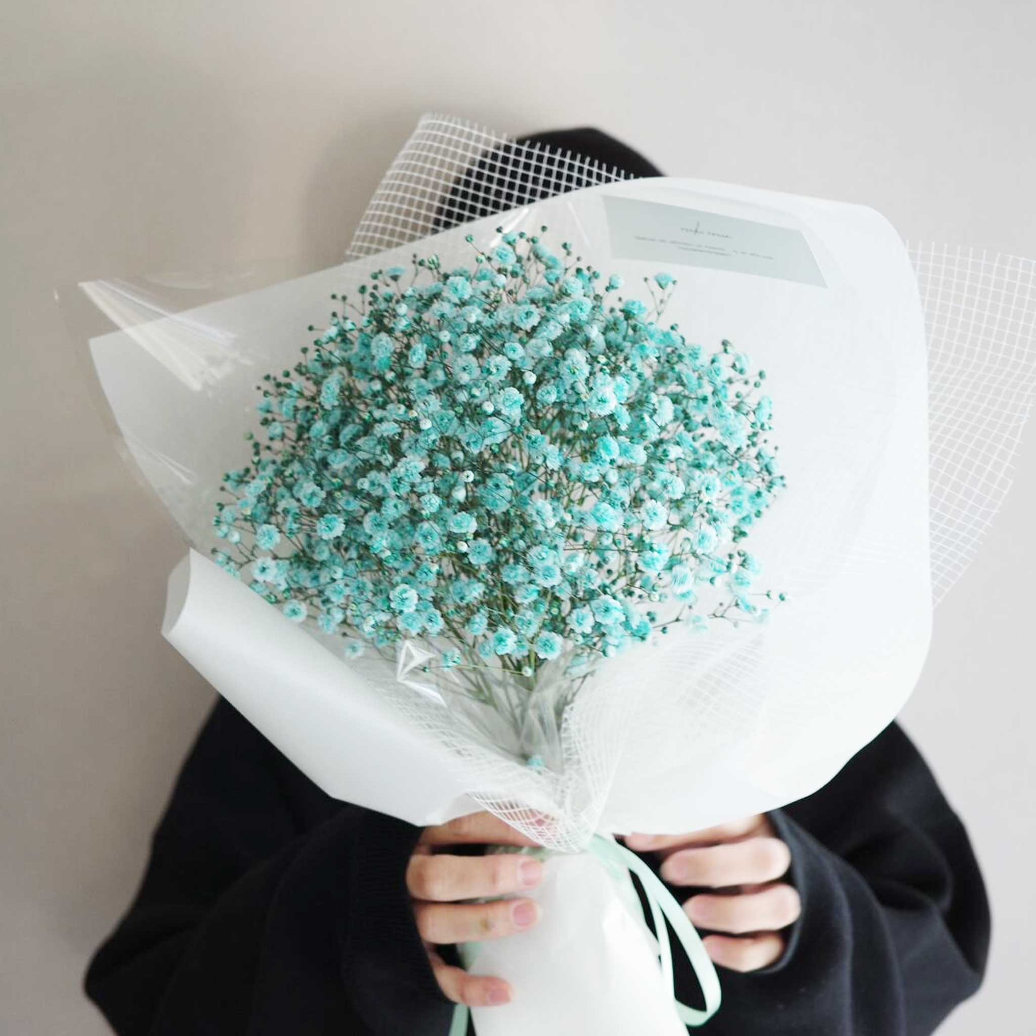 かすみ草花束